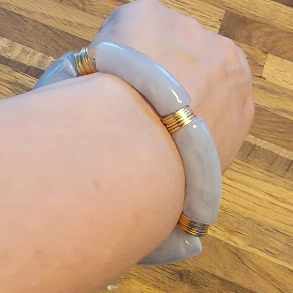 Meghan Browne Style Henry Gray Stretch Chunky Beaded Bracelet - Picture 6 of 10